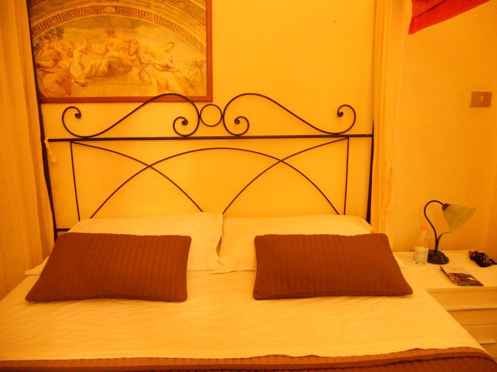 Hotel Aloha Rome 2 Pokoj fotografie