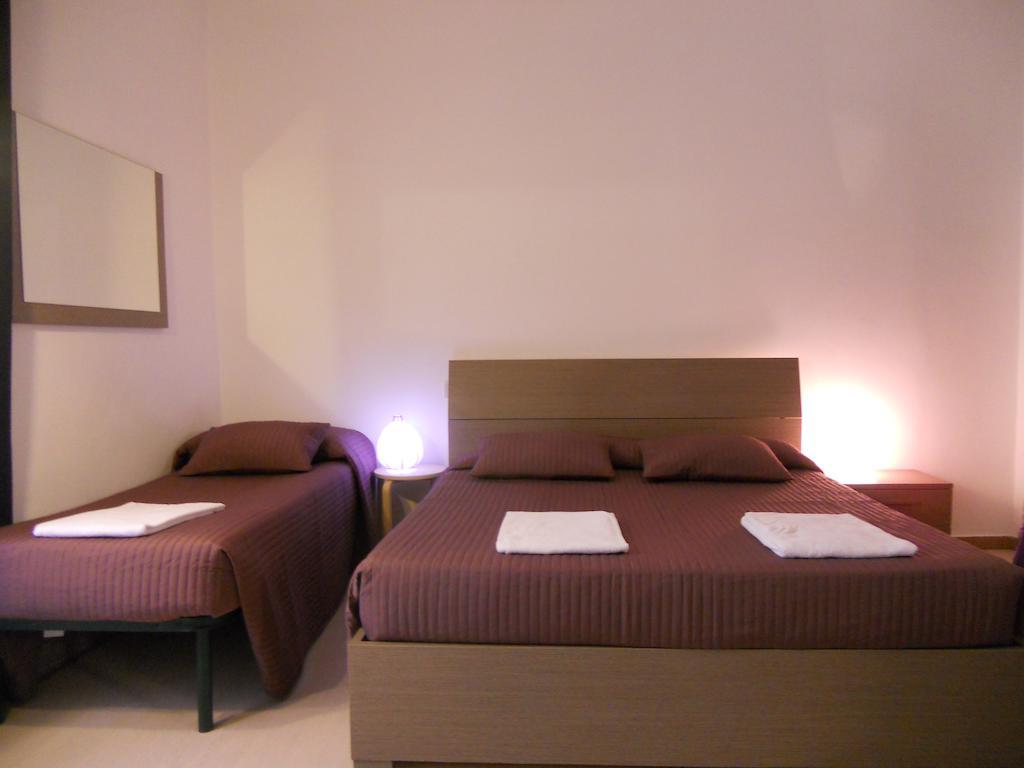 Hotel Aloha Rome 2 Pokoj fotografie